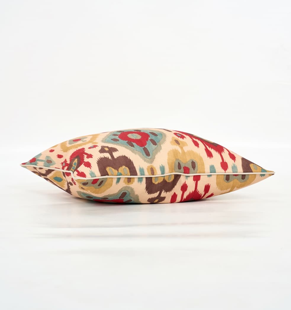 Cupid's Arrow Print Cushion Cover 3